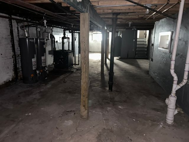 6637 S Rhodes Avenue, Chicago, IL 60637