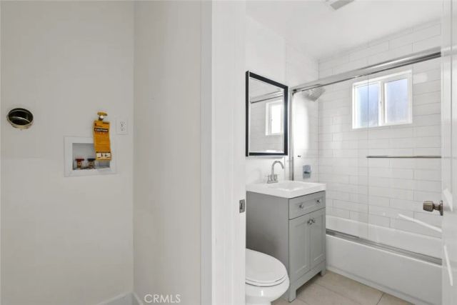 6661 Beck Avenue, North Hollywood, CA 91606