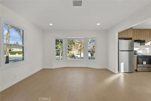 6661 Beck Avenue, North Hollywood, CA 91606