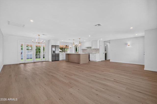 8631 E Sage Drive, Scottsdale, AZ 85250