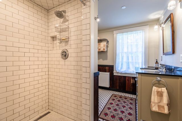 61 Academy Circle, Woodstock, VT 05071