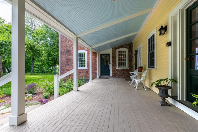 61 Academy Circle, Woodstock, VT 05071