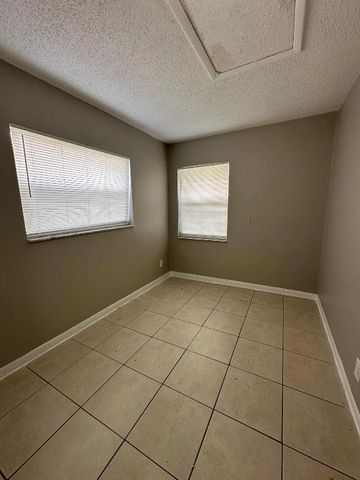 4810 Davis Road 4814, Lake Worth, FL 33461