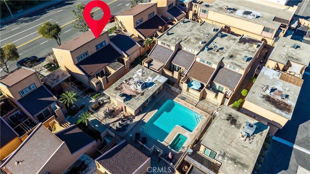 Image 18 of property listing at 2700 Brea 13, Fullerton, CA 92835