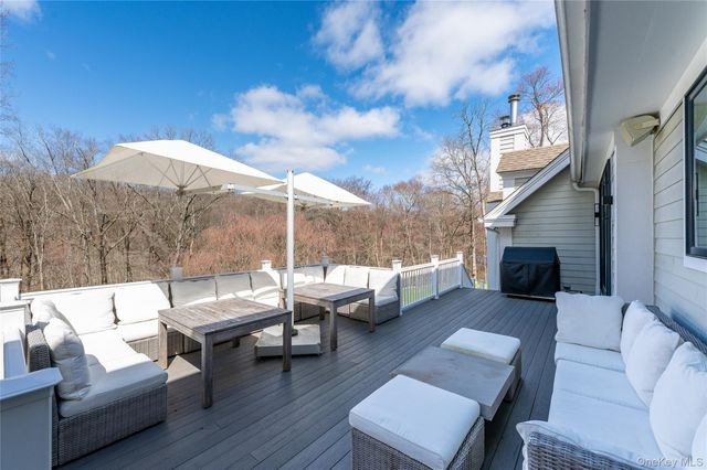 9 Gifford Lake Drive, Armonk, NY 10504