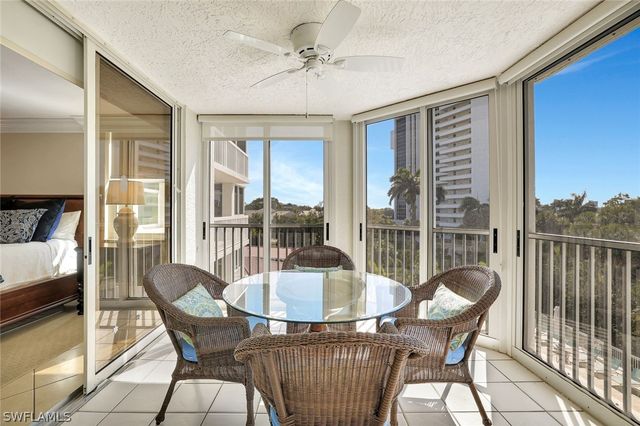 6573 Marissa LOOP 302, Naples, FL 34108