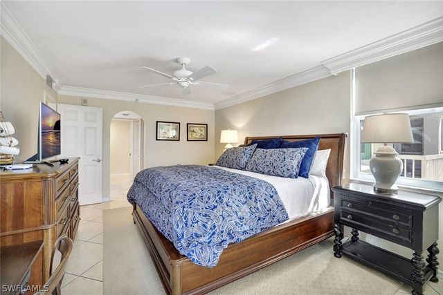 6573 Marissa LOOP 302, Naples, FL 34108