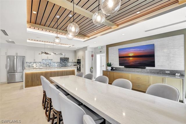 6573 Marissa LOOP 302, Naples, FL 34108