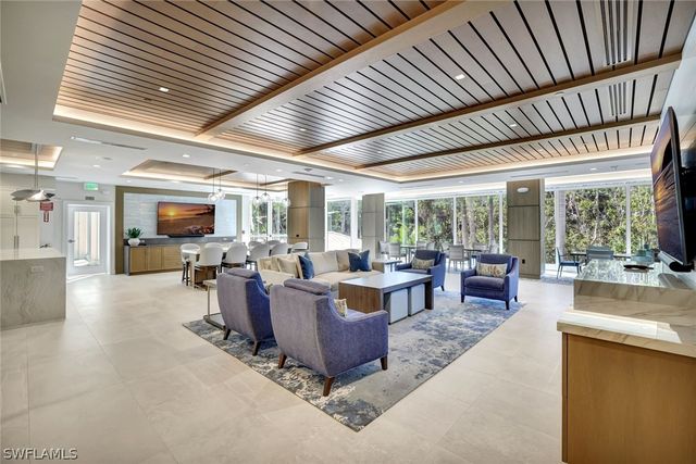 6573 Marissa LOOP 302, Naples, FL 34108