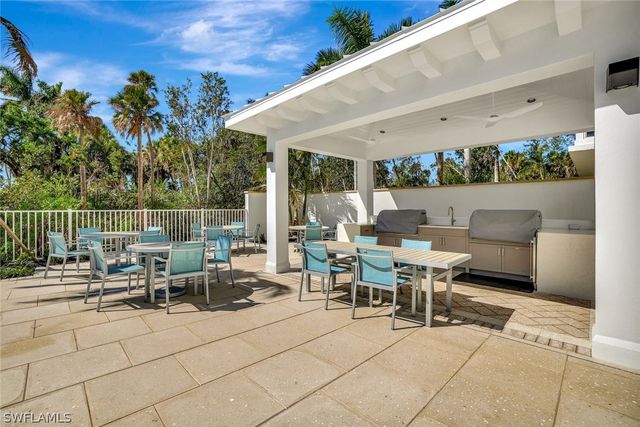 6573 Marissa LOOP 302, Naples, FL 34108