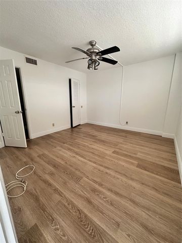 1160 Hillsboro Mile 304, Hillsboro Beach, FL 33062
