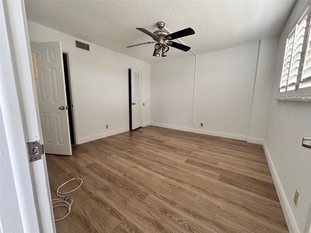 1160 Hillsboro Mile 304, Hillsboro Beach, FL 33062