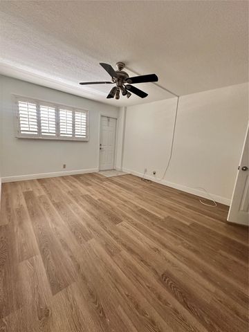 1160 Hillsboro Mile 304, Hillsboro Beach, FL 33062