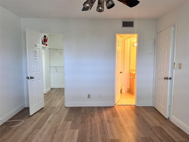 1160 Hillsboro Mile 304, Hillsboro Beach, FL 33062