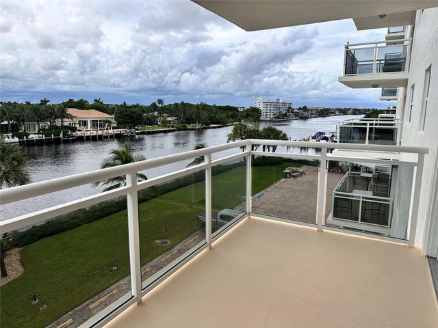 1160 Hillsboro Mile 304, Hillsboro Beach, FL 33062