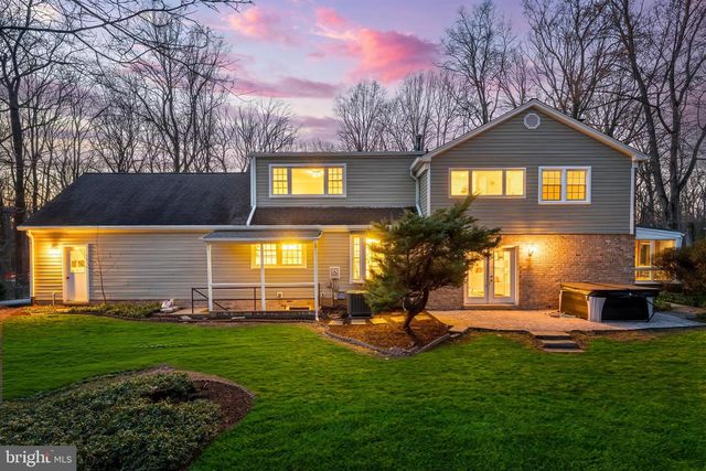 2615 STEEPLECHASE DR, Reston, VA 20191