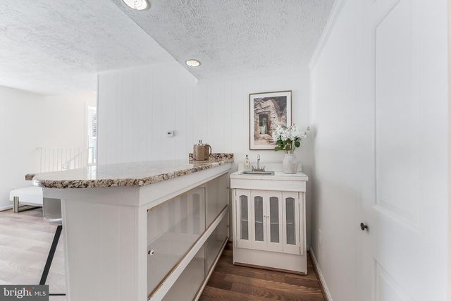 2615 STEEPLECHASE DR, Reston, VA 20191