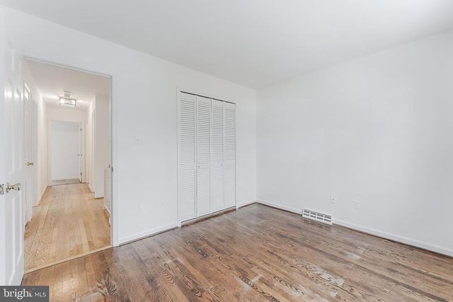 2615 STEEPLECHASE DR, Reston, VA 20191