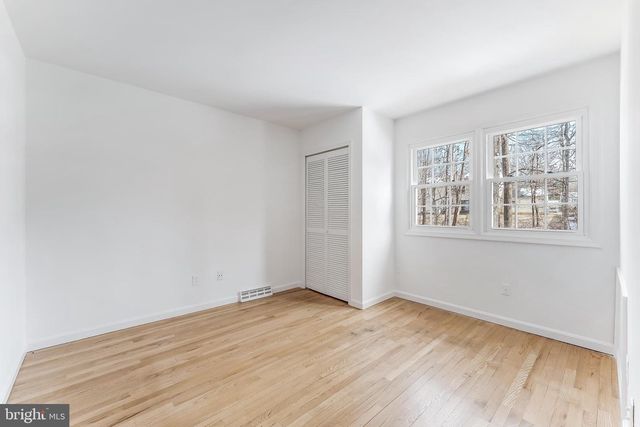 2615 STEEPLECHASE DR, Reston, VA 20191