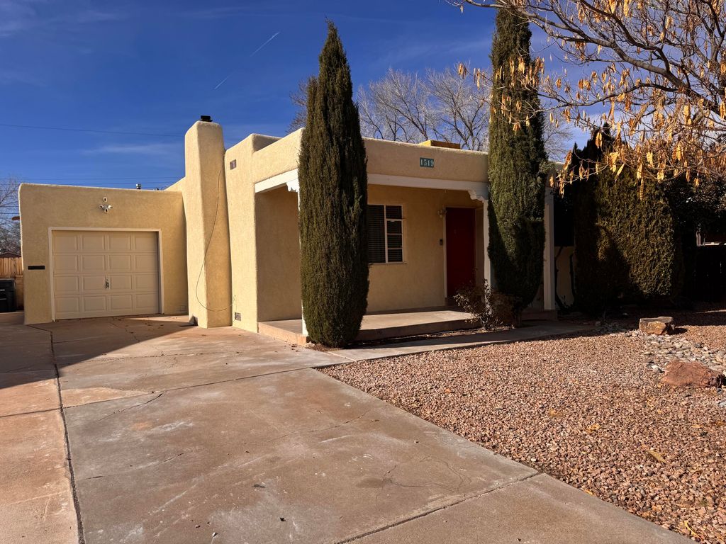 1519 Solano Drive NE, Albuquerque, NM 87110