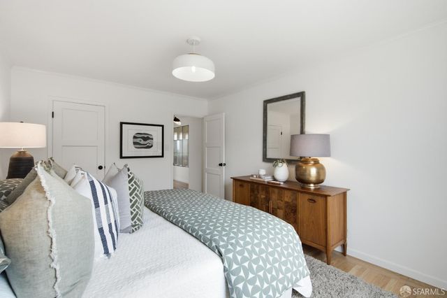 1950 11th Avenue, San Francisco, CA 94116