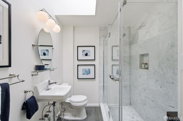 1950 11th Avenue, San Francisco, CA 94116