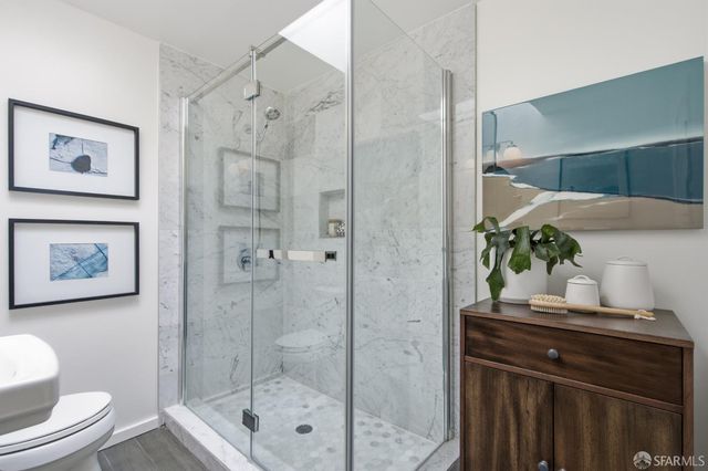 1950 11th Avenue, San Francisco, CA 94116