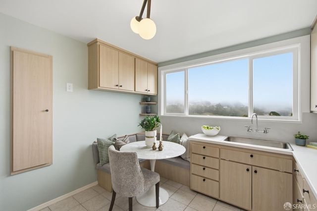 1950 11th Avenue, San Francisco, CA 94116