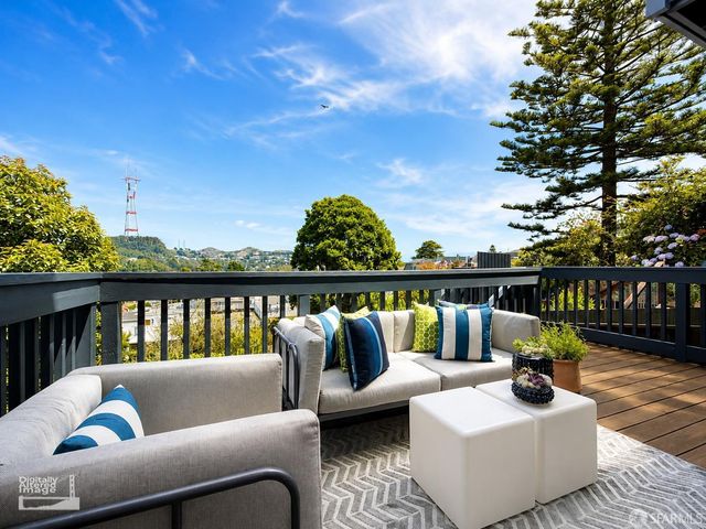 1950 11th Avenue, San Francisco, CA 94116