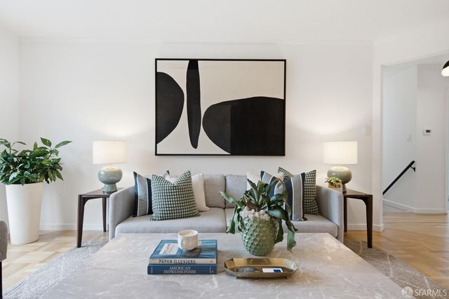 1950 11th Avenue, San Francisco, CA 94116