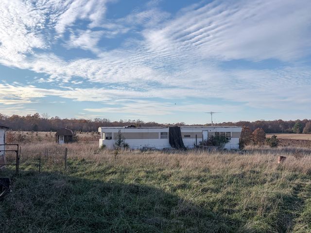 000 County Road 8530, West Plains, MO 65775