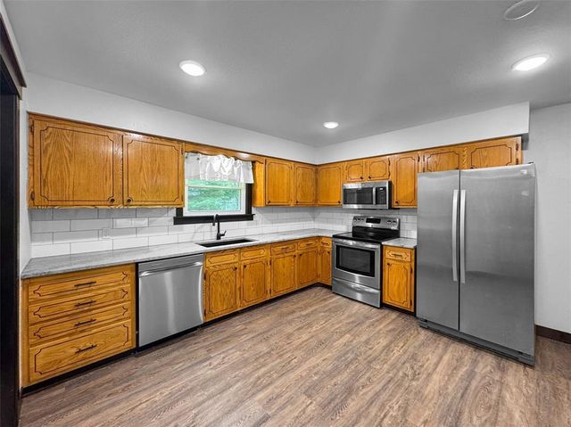 7699 140th Street, Chippewa Falls, WI 54729