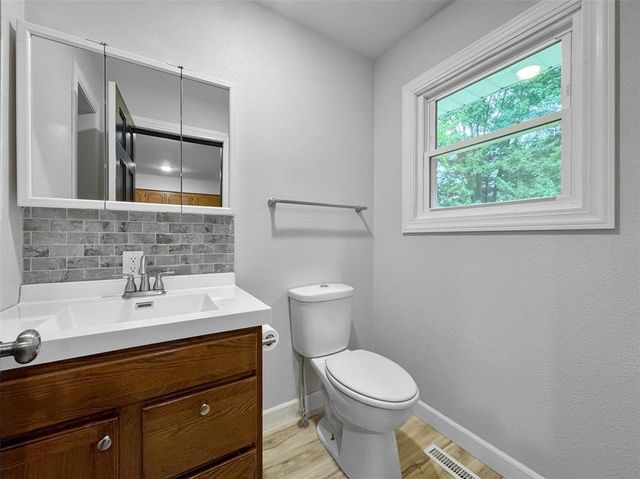 7699 140th Street, Chippewa Falls, WI 54729