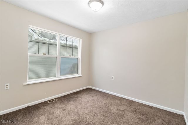 11104 Mount Carmel Road, Cleveland, OH 44104