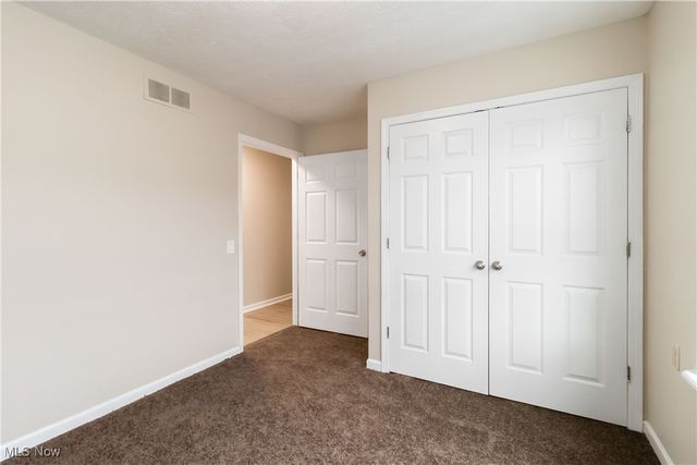 11104 Mount Carmel Road, Cleveland, OH 44104