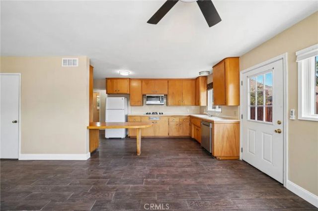3595 Watkins Drive, Riverside, CA 92507
