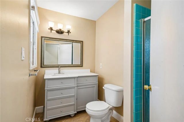 3595 Watkins Drive, Riverside, CA 92507