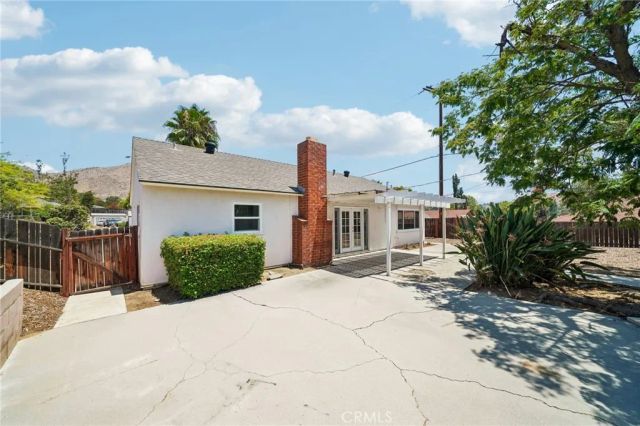 3595 Watkins Drive, Riverside, CA 92507