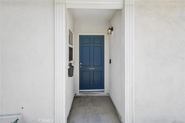 3595 Watkins Drive, Riverside, CA 92507