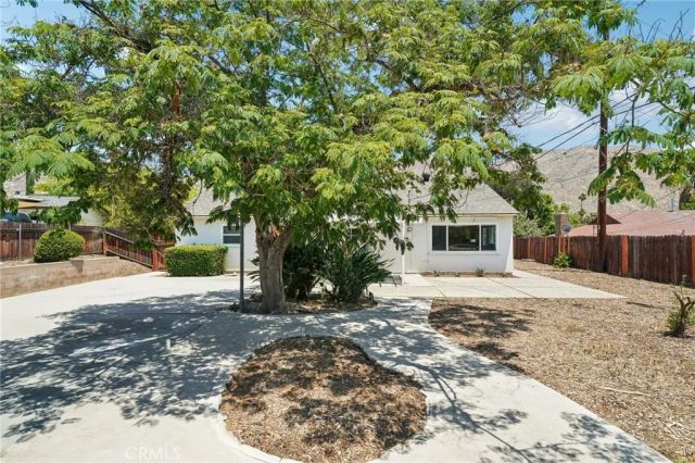 3595 Watkins Drive, Riverside, CA 92507