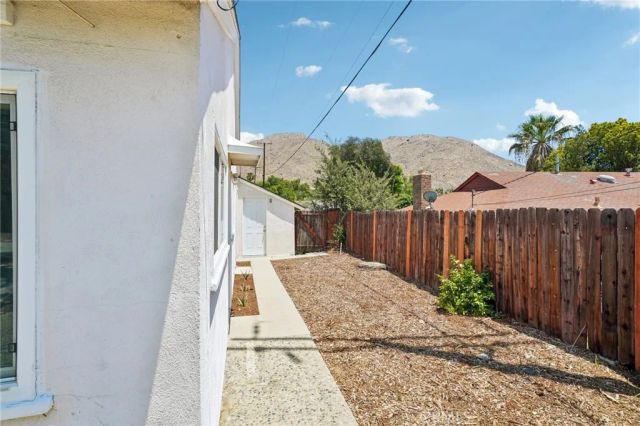 3595 Watkins Drive, Riverside, CA 92507