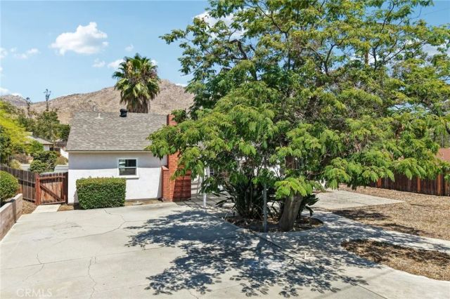 3595 Watkins Drive, Riverside, CA 92507
