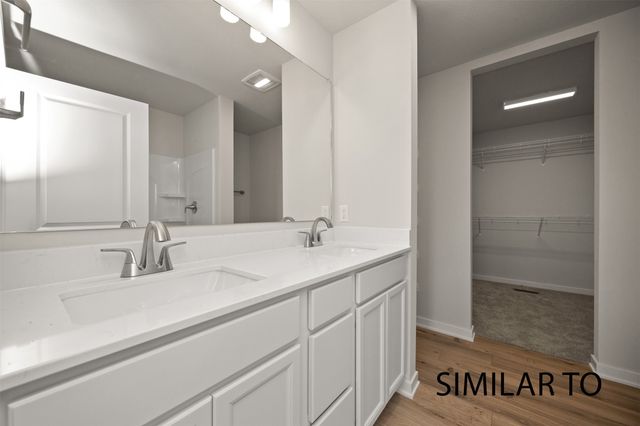 706 NE Crossing Oaks Drive, Ankeny, IA 50021