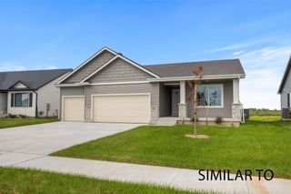 706 NE Crossing Oaks Drive, Ankeny, IA 50021
