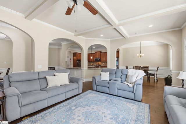 425 Castleford Place, Simpsonville, SC 29681