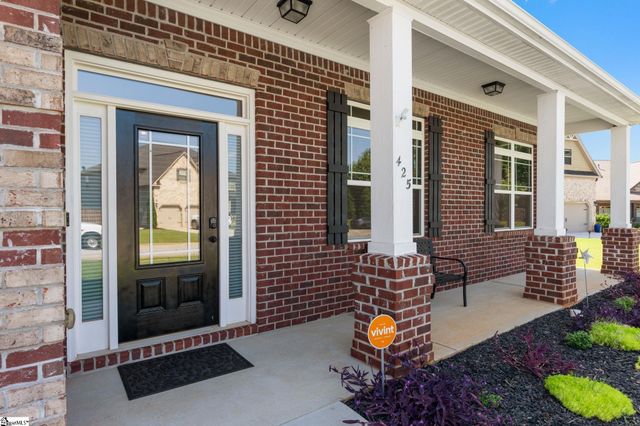 425 Castleford Place, Simpsonville, SC 29681