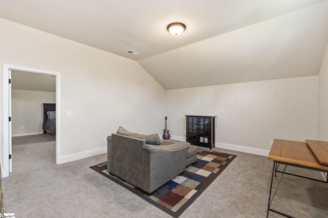 425 Castleford Place, Simpsonville, SC 29681