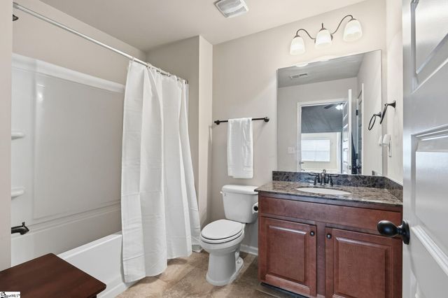 425 Castleford Place, Simpsonville, SC 29681