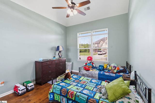 425 Castleford Place, Simpsonville, SC 29681