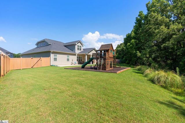 425 Castleford Place, Simpsonville, SC 29681